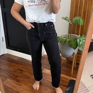 Vintage GUESS High Rise 100% cotton Straight Leg Jeans. Size 28